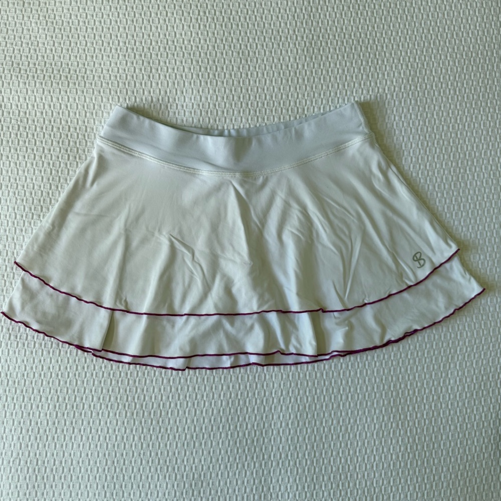 Sofibella Tennis or Pickleball Skirt in White with Pink Trim, Size S